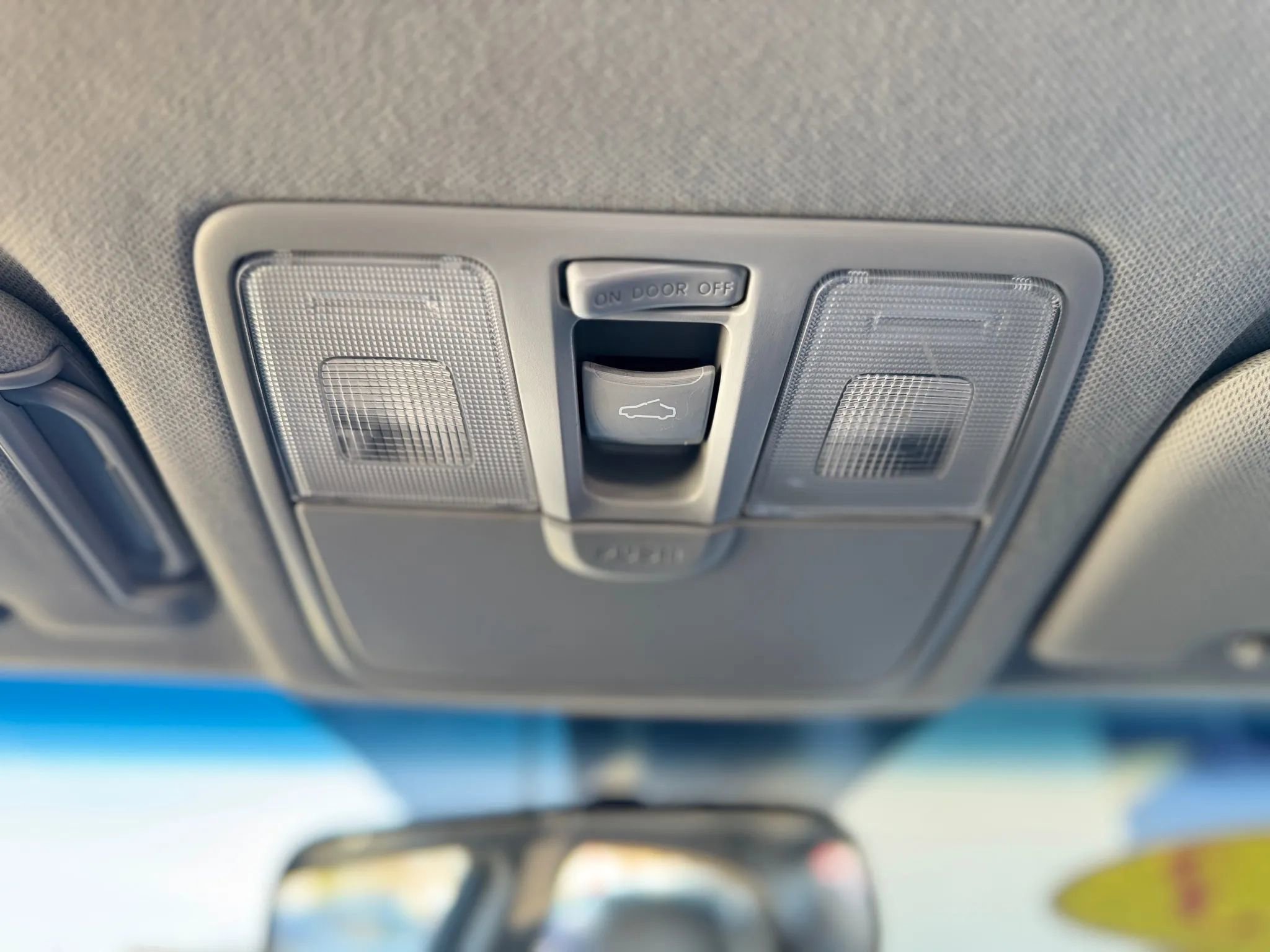 Used 2013 Hyundai Elantra Limited image 25