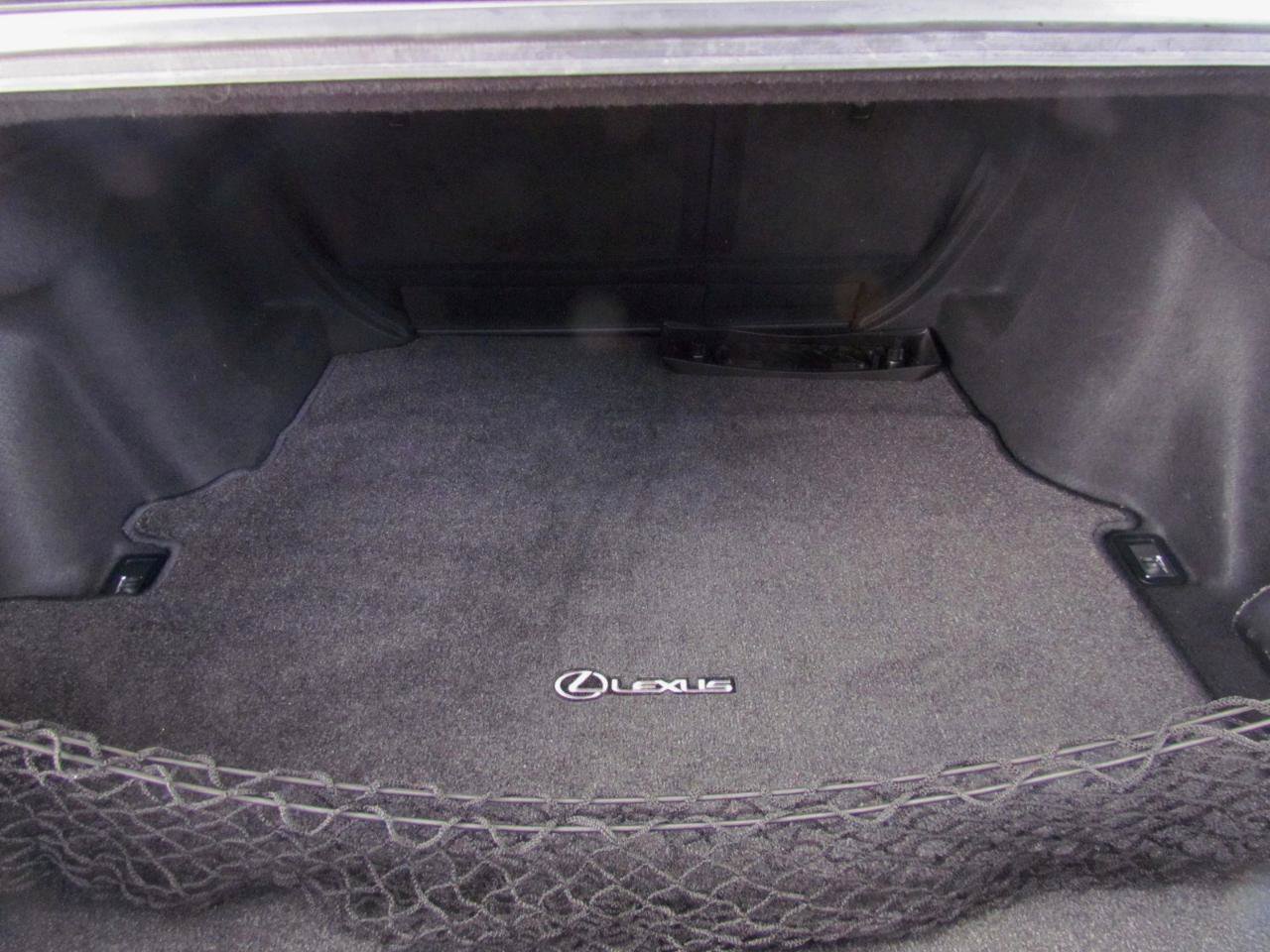 Used 2016 Lexus RC 200t RWD image 26