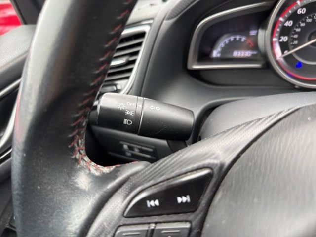 Used 2014 MAZDA MAZDA3 i Touring w/ Technology Package image 11