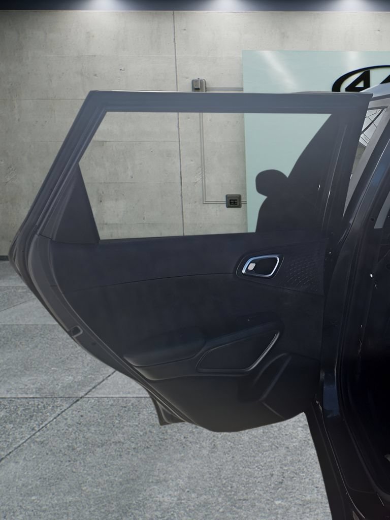 Used 2020 Kia Soul S FWD image 13