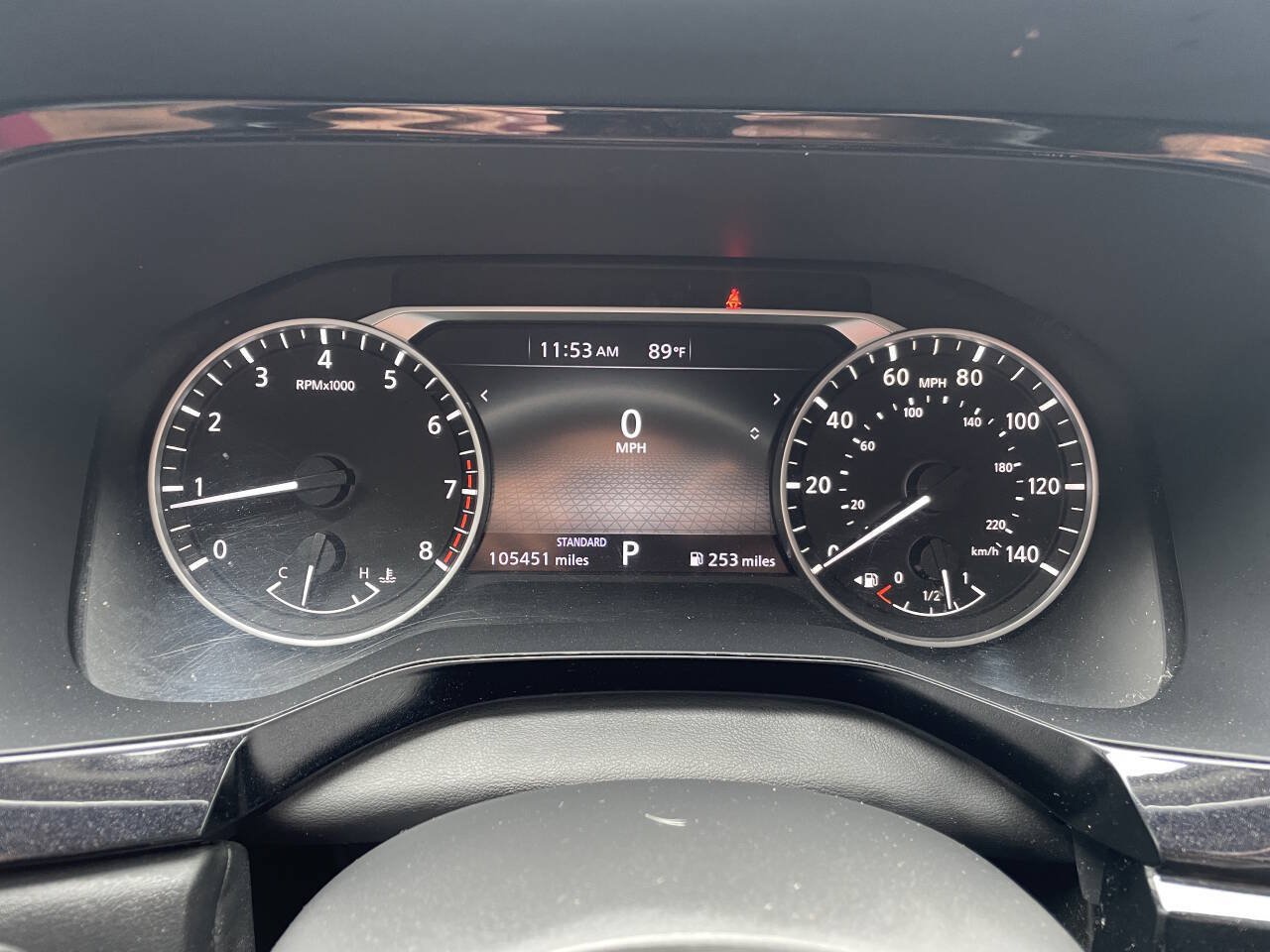 Used 2022 Nissan Pathfinder SV w/ SV Premium Package FWD image 21