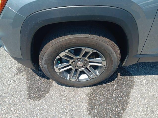 New 2027 GMC Terrain Elevation FWD image 2