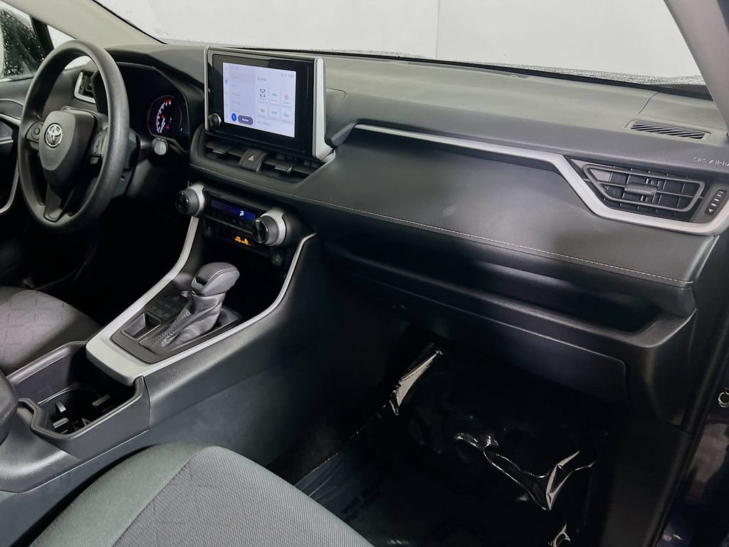 Certified 2025 Toyota RAV4 XLE AWD/4WD image 24