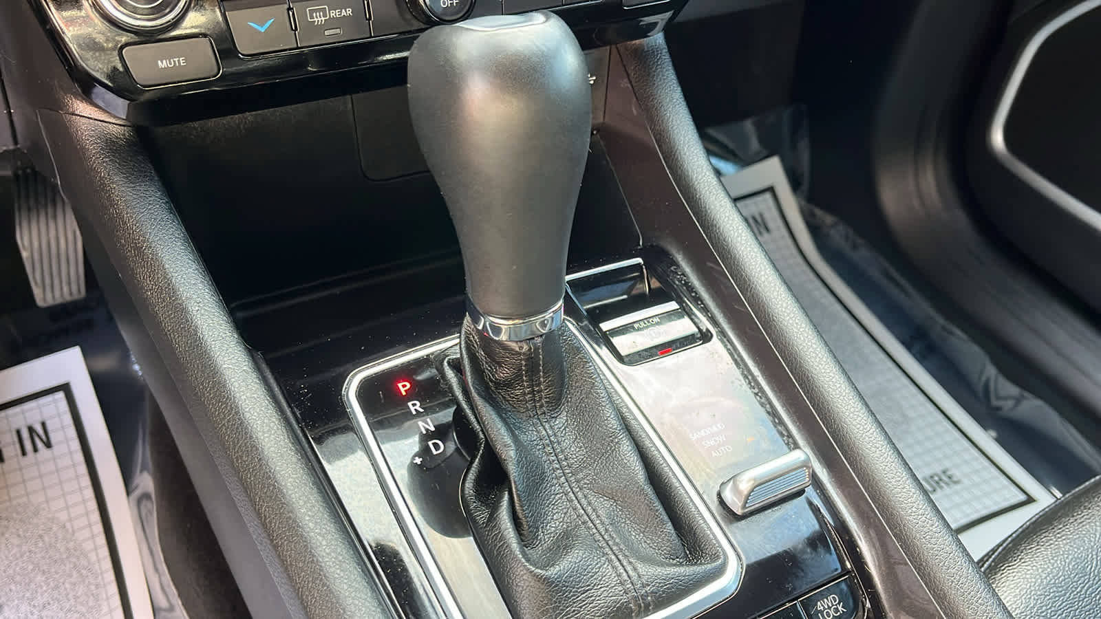 Used 2024 Jeep Compass Latitude image 19