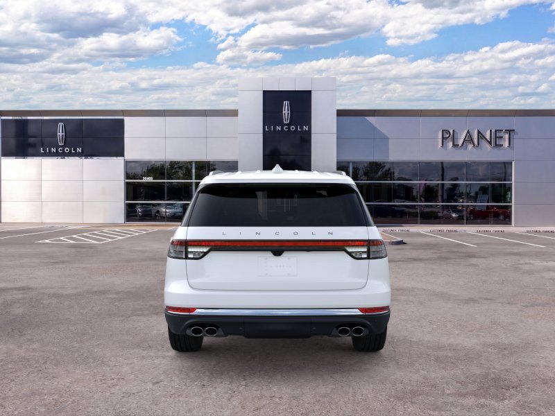 New 2026 Lincoln Aviator 2WD image 5