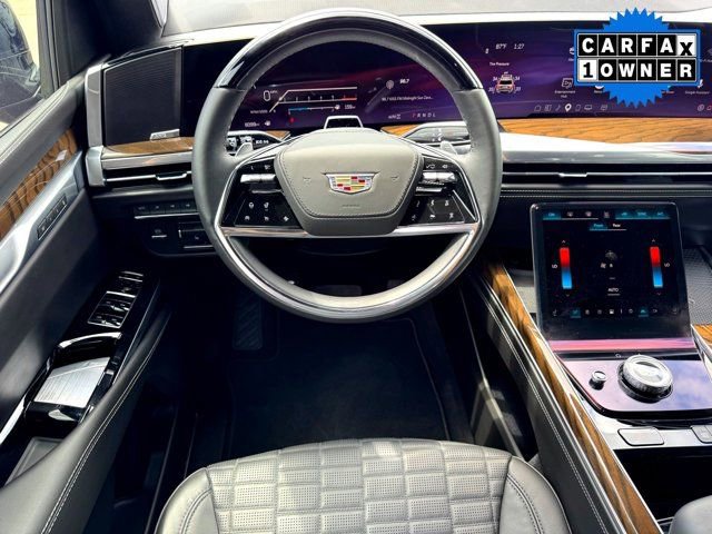 Used 2025 Cadillac Escalade ESV Sport Platinum AWD/4WD image 32
