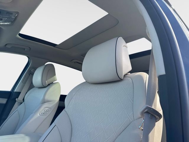 Used 2025 Genesis GV80 3.5T Advanced image 17