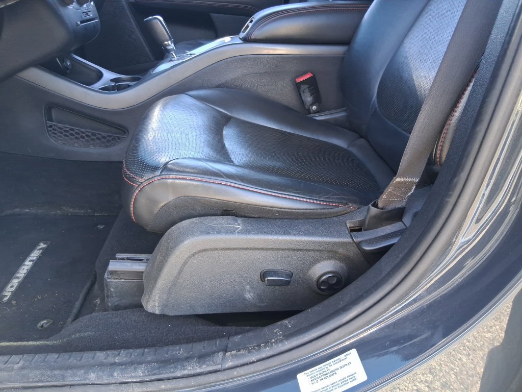Used 2017 Dodge Journey GT w/ Driver Convenience Group AWD/4WD image 25