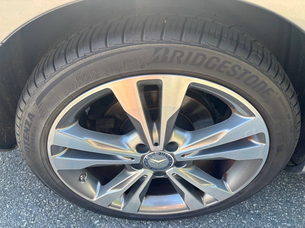 Used 2015 Mercedes-Benz C 300 4MATIC Sedan image 23