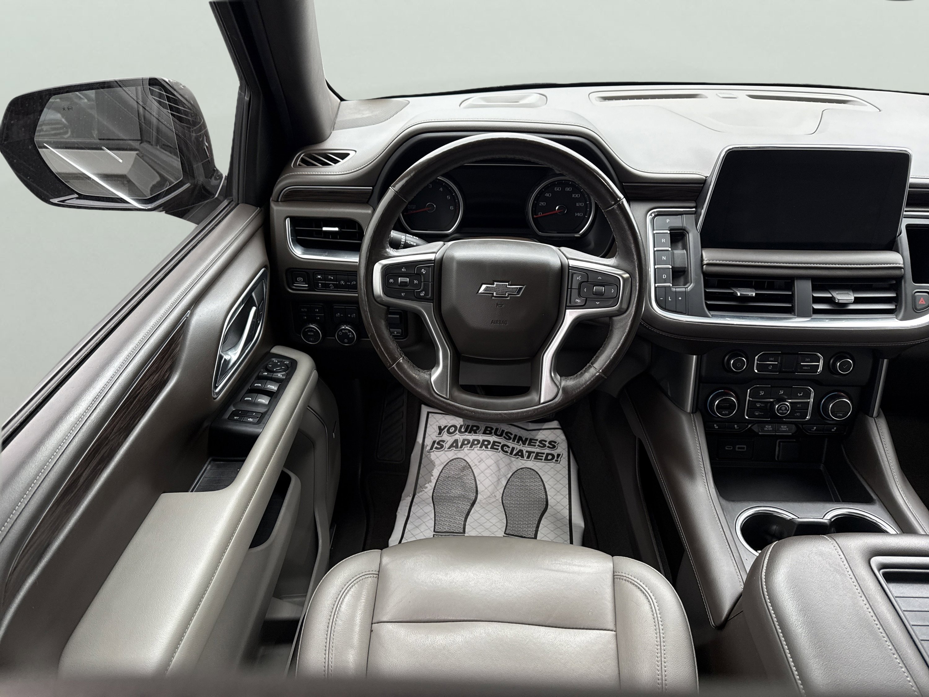 Used 2021 Chevrolet Tahoe Z71 w/ Z71 Off-Road Package image 16