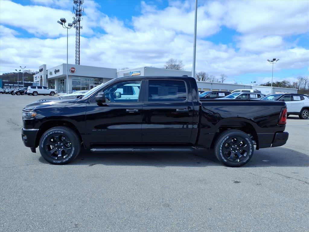 New 2026 RAM 1500 Express AWD/4WD image 7