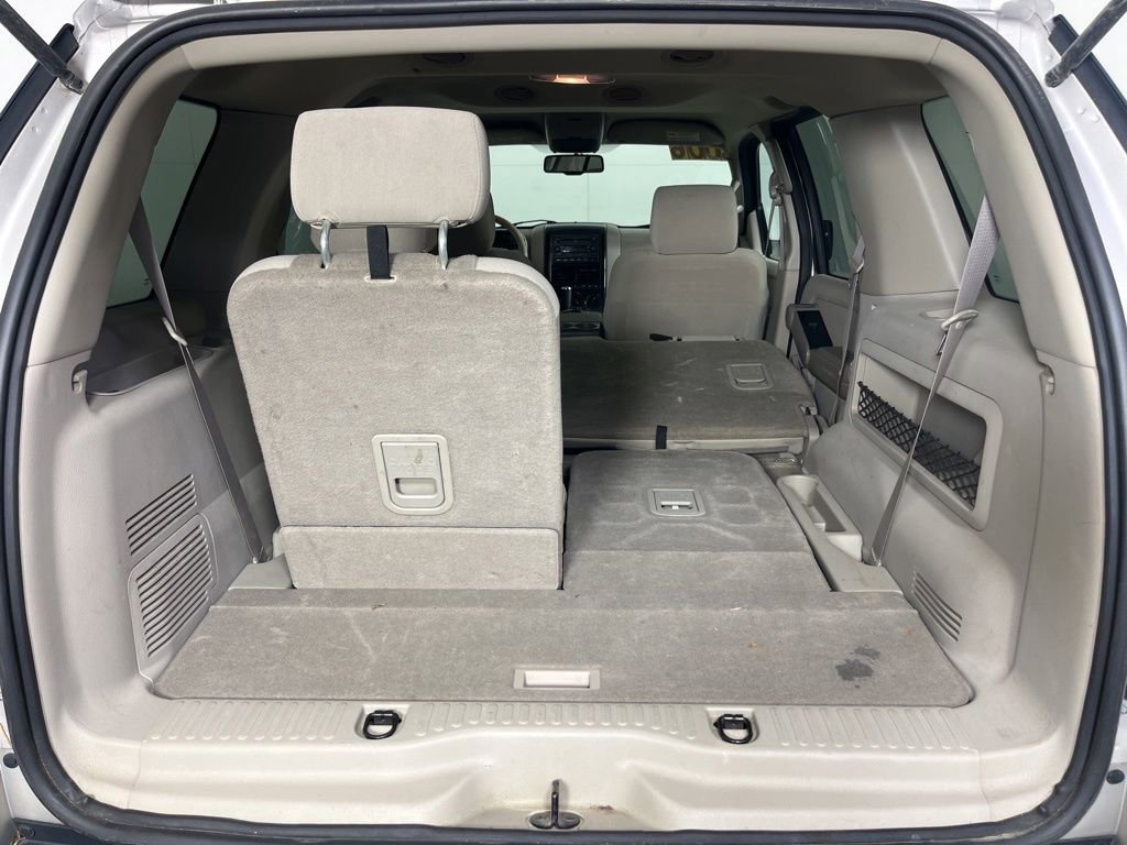 Used 2006 Ford Explorer XLT AWD/4WD image 19