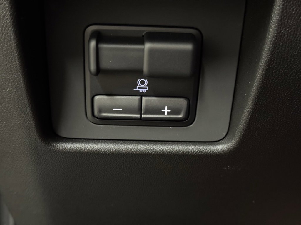 New 2025 GMC Canyon AT4 image 27