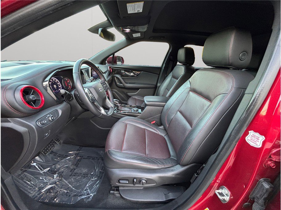 Used 2019 Chevrolet Blazer RS w/ Sun and Wheels Package image 2