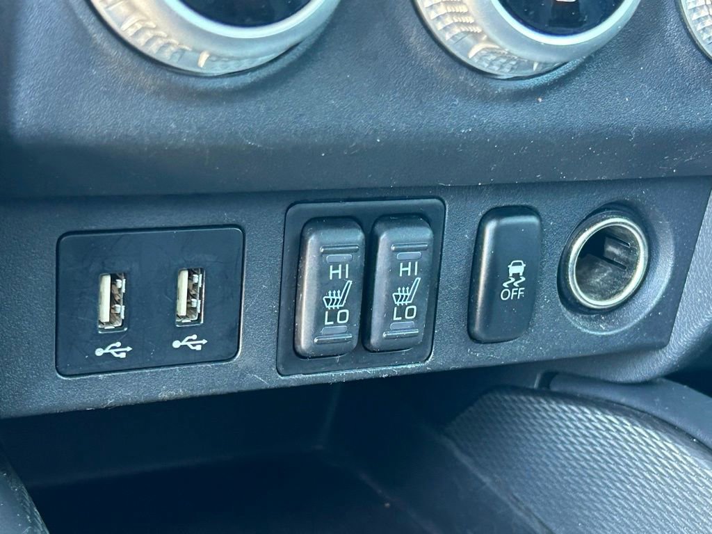 Used 2021 Mitsubishi Outlander Sport SE image 32