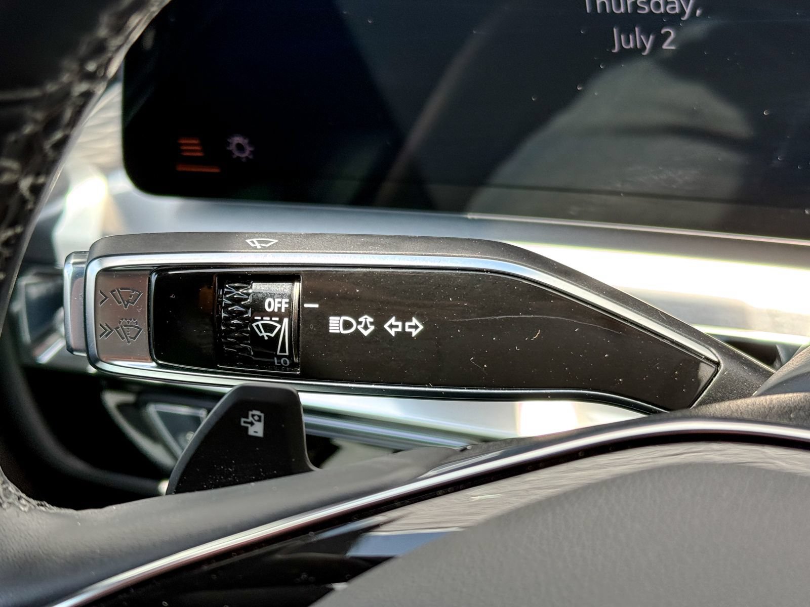 Certified 2024 Cadillac Lyriq Luxury AWD/4WD image 28
