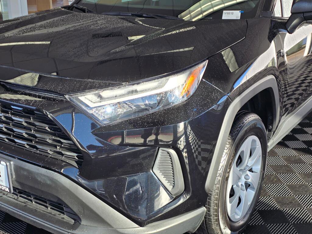 Used 2025 Toyota RAV4 LE image 10