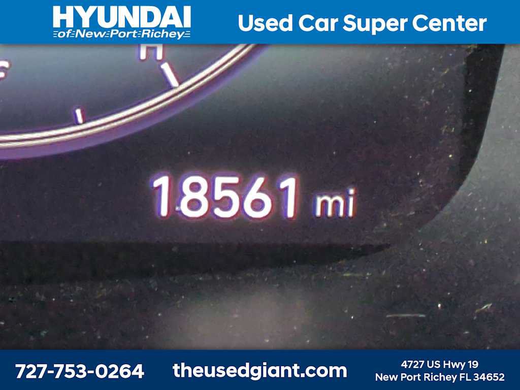 Used 2023 Hyundai Santa Fe Calligraphy FWD image 33