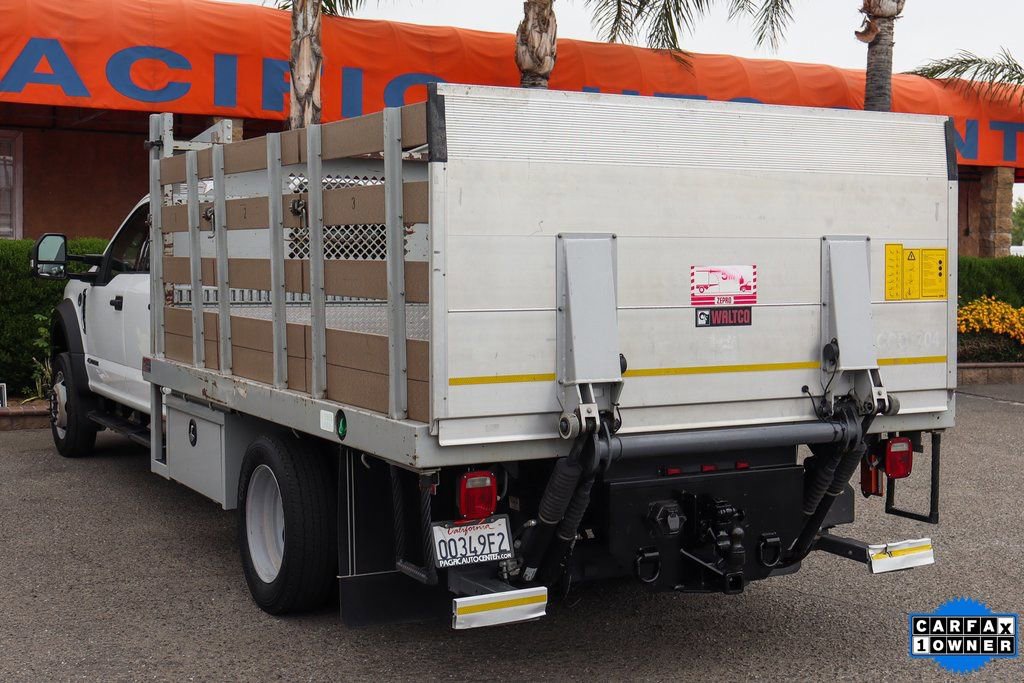 Used 2017 Ford F550 2WD Crew Cab Super Duty image 6