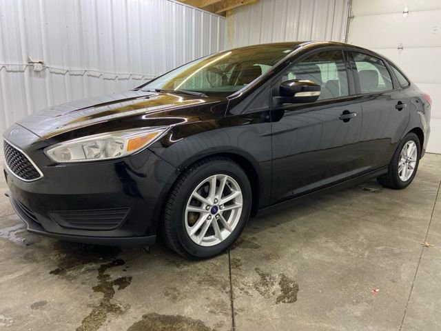 Used 2016 Ford Focus SE FWD image 3
