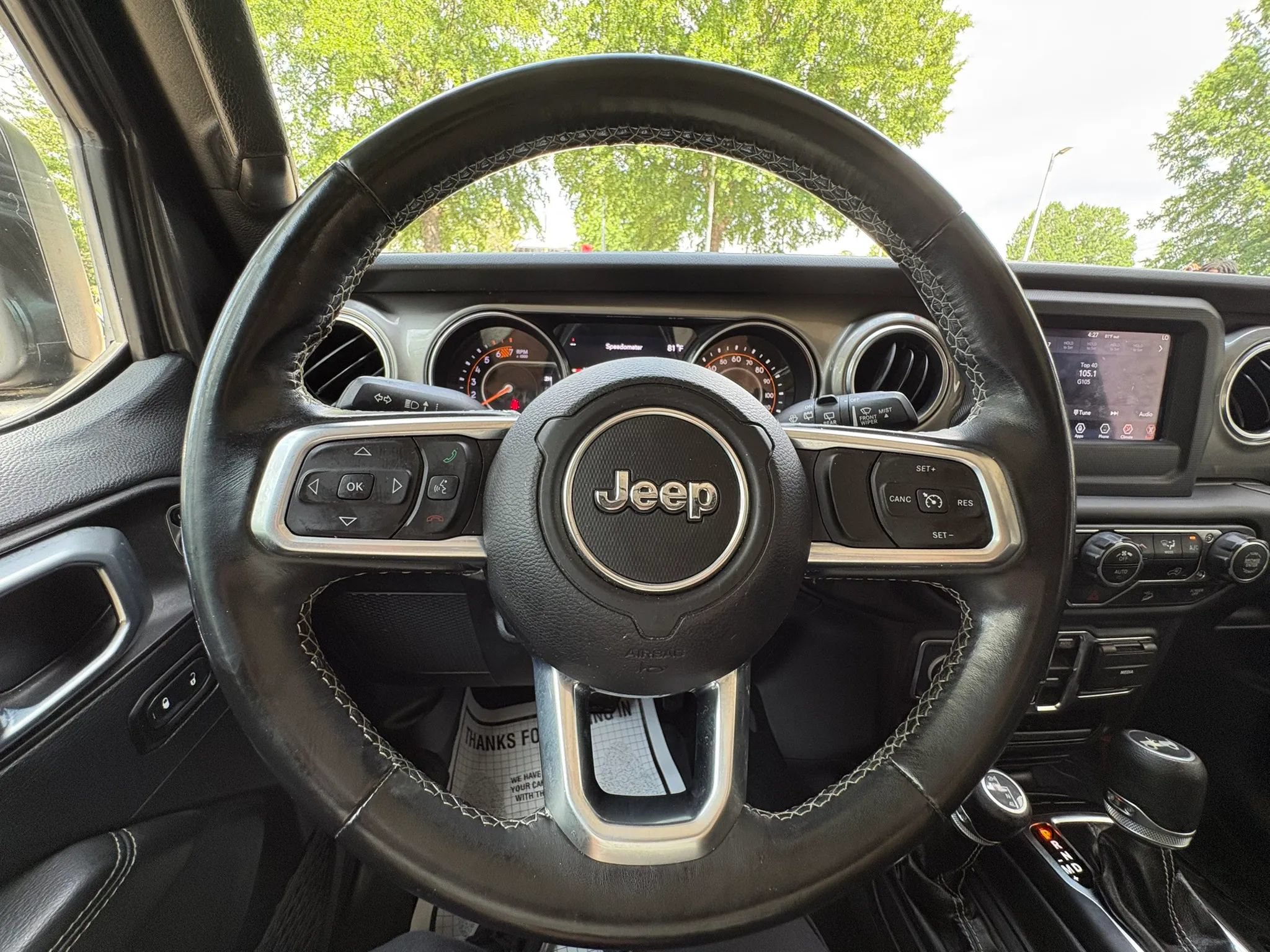 Used 2019 Jeep Wrangler Unlimited Sahara w/ LED Lighting Group AWD/4WD image 33