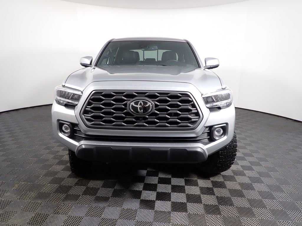 Used 2023 Toyota Tacoma TRD Off-Road w/ TRD Premium Off Road Package image 8