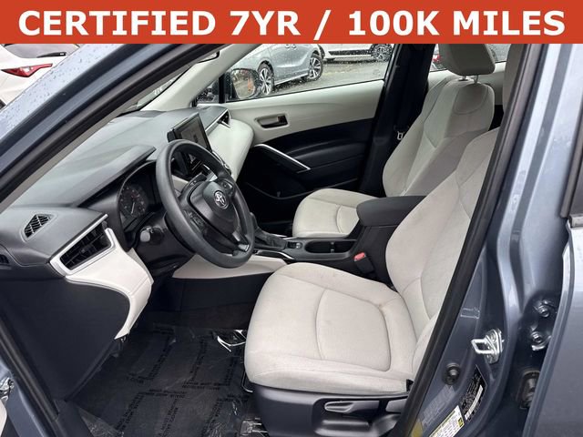 Used 2025 Toyota Corolla Cross L FWD image 14