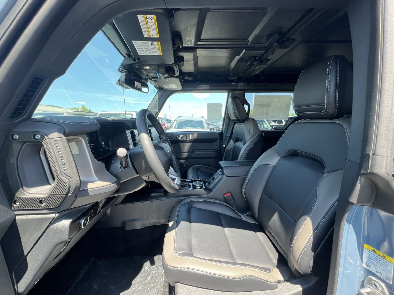 New 2025 Ford Bronco Outer Banks image 13