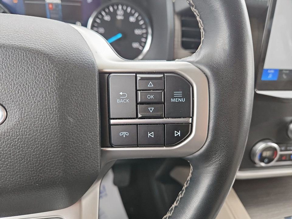 Used 2024 Ford Expedition Limited AWD/4WD image 16