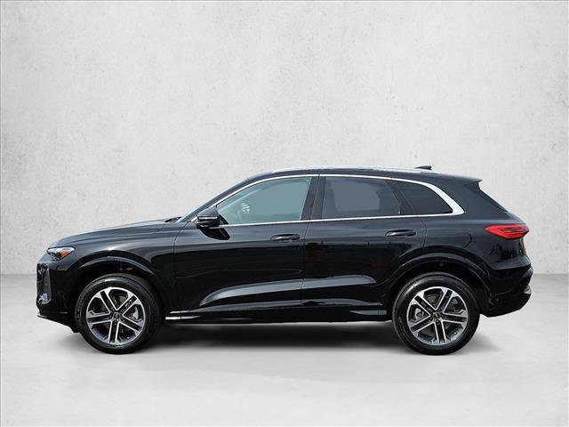 Certified 2025 Audi Q5 Premium w/ Convenience Package AWD/4WD image 9