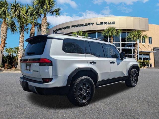 Used 2024 Lexus GX 550 image 5