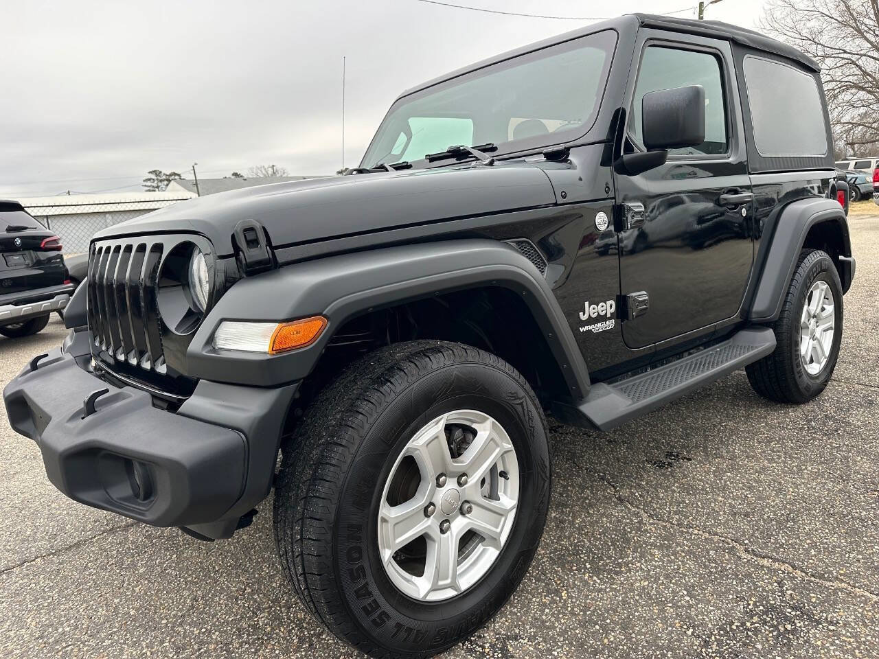 Used 2018 Jeep Wrangler Sport image 28
