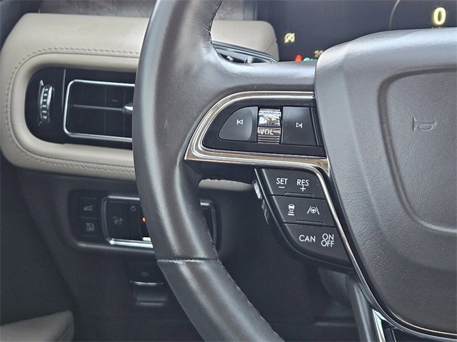 Certified 2022 Lincoln Nautilus Reserve w/ Equipment Group 201A image 27