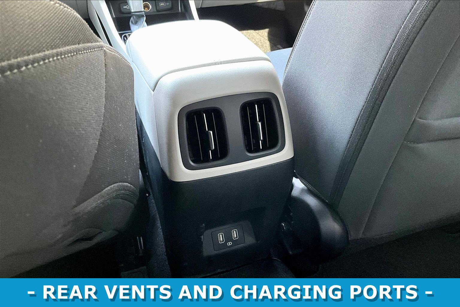 Used 2022 Hyundai Tucson SEL w/ Cargo Package image 10