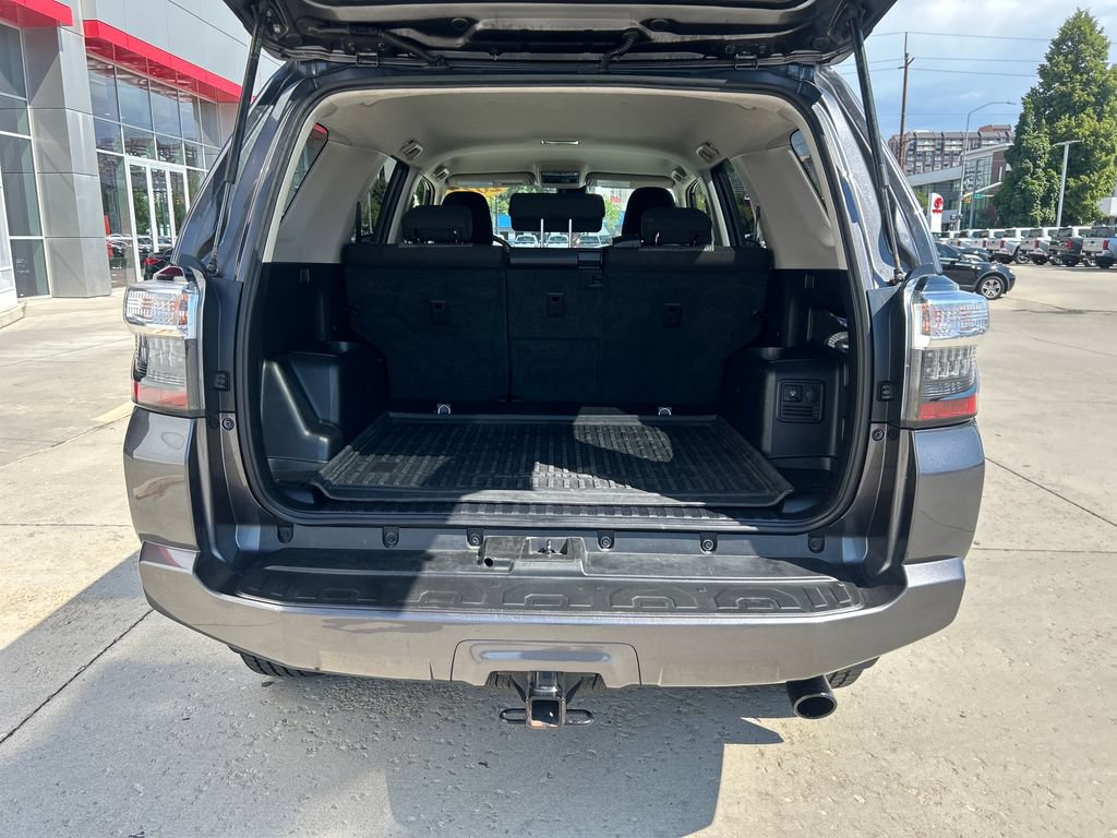 Certified 2023 Toyota 4Runner SR5 AWD/4WD image 15