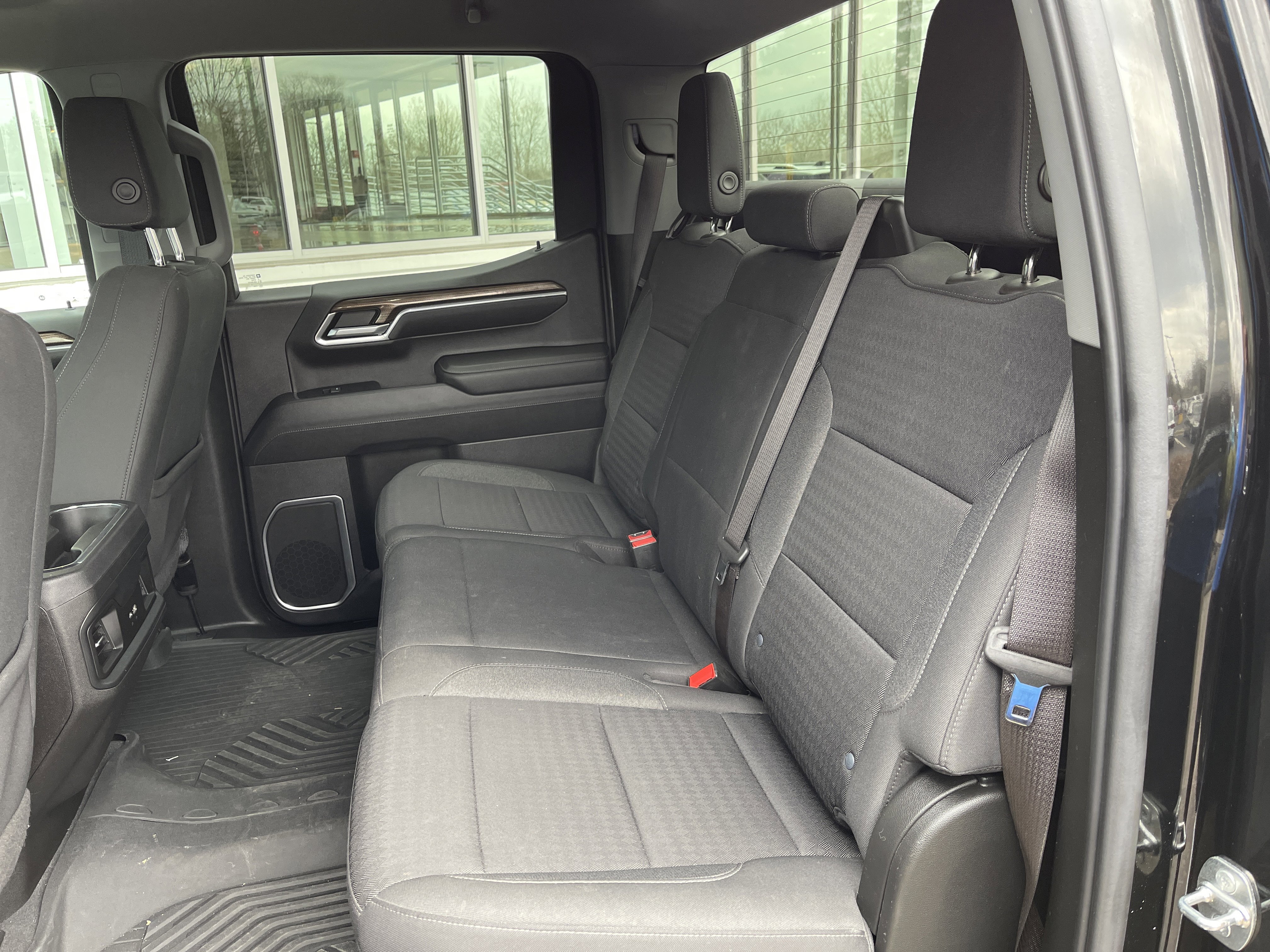 Used 2022 Chevrolet Silverado 1500 RST w/ Z71 Off-Road Package image 38