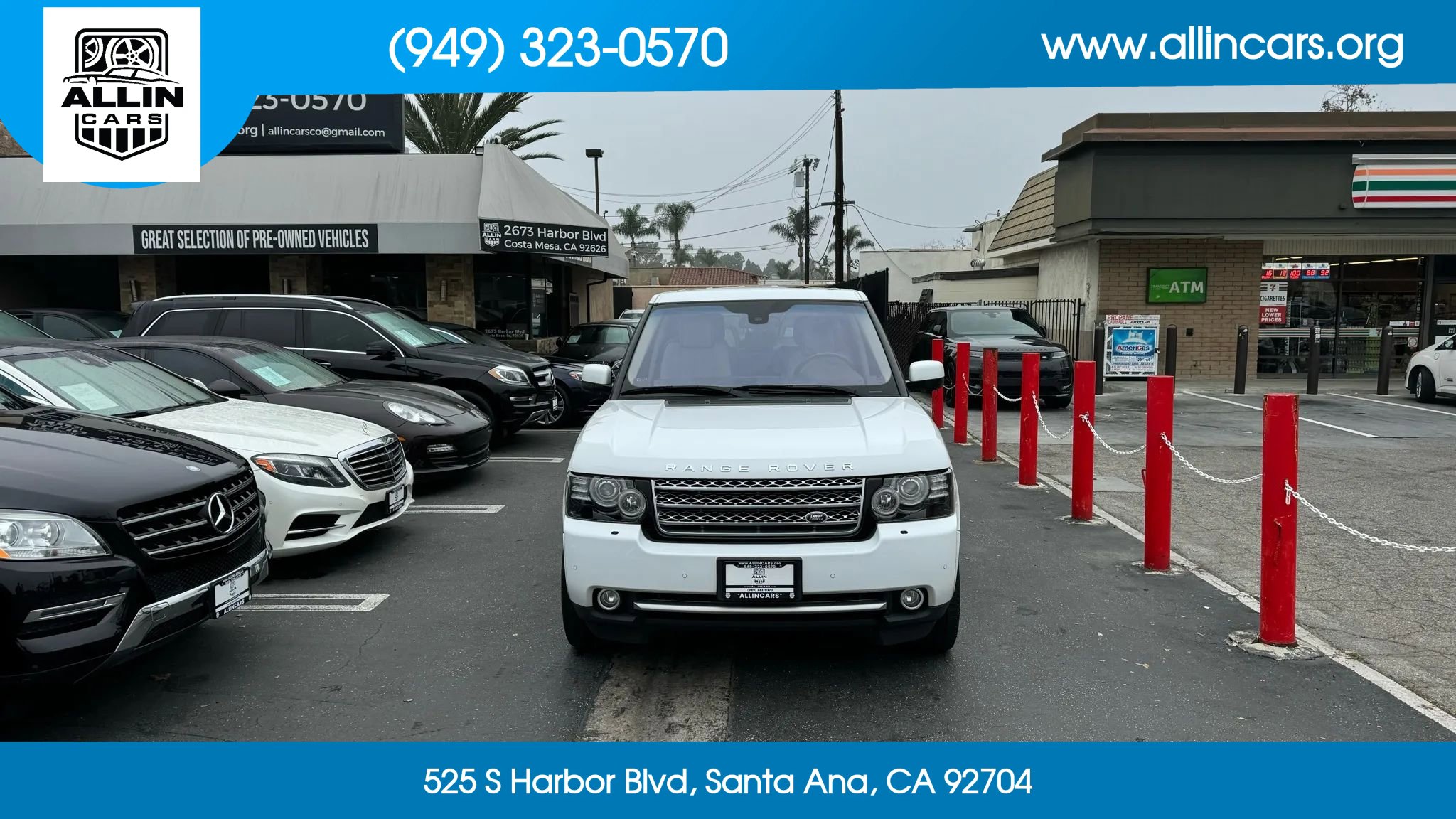 Used 2012 Land Rover Range Rover Supercharged image 2