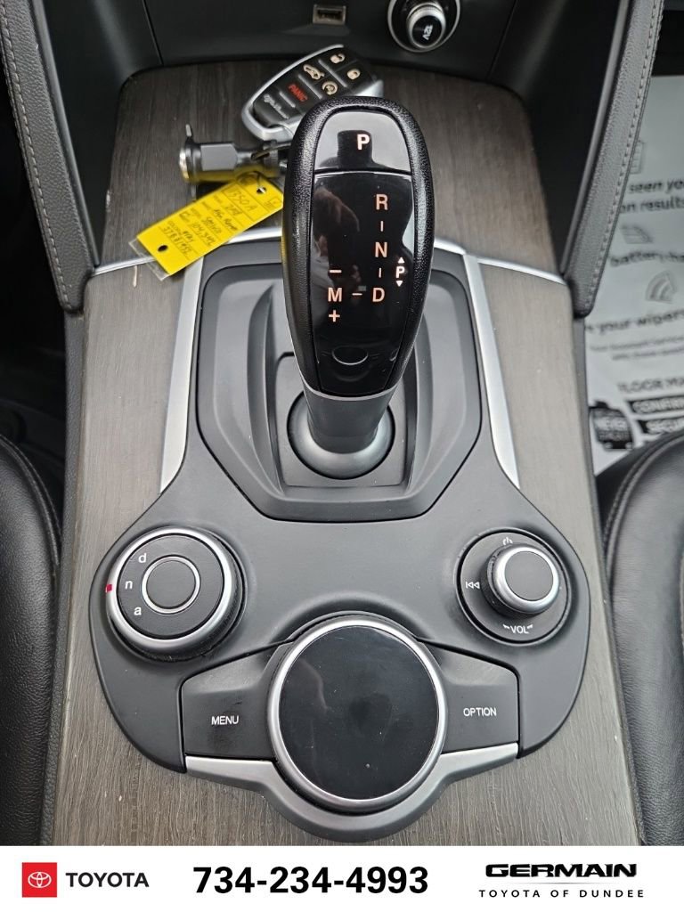 Used 2018 Alfa Romeo Stelvio Ti AWD/4WD image 29