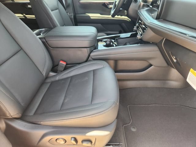 New 2026 Chevrolet Tahoe Z71 w/ Z71 Off-Road Package AWD/4WD image 12