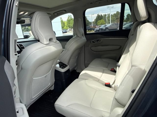Used 2025 Volvo XC90 T8 Plus w/ Protection Package Premier AWD/4WD image 13