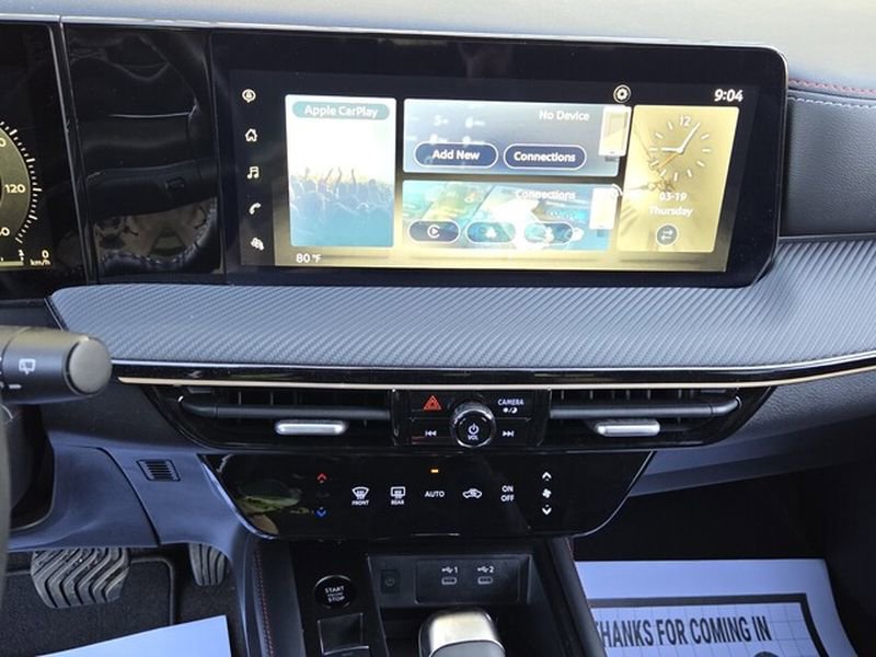 Used 2025 Nissan Kicks SR image 18