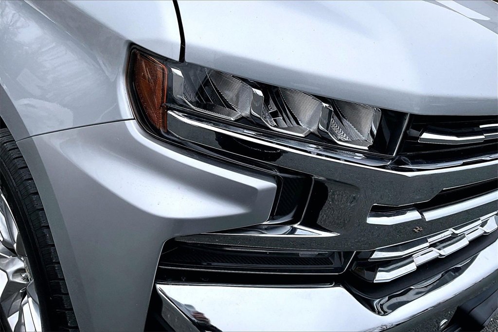 Used 2021 Chevrolet Silverado 1500 LTZ w/ LTZ Premium Package image 33