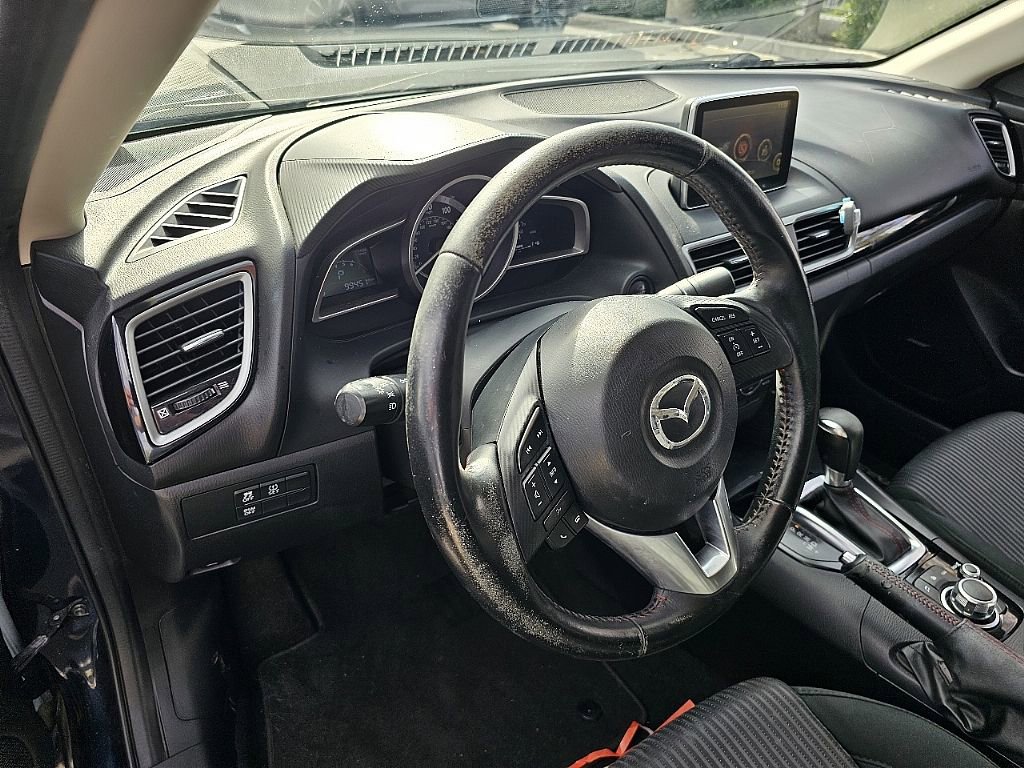 Used 2014 MAZDA MAZDA3 i Touring w/ Technology Package image 15