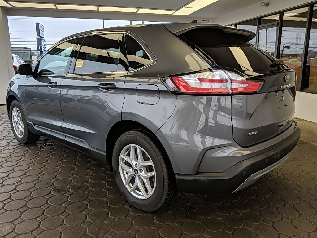 Certified 2024 Ford Edge SEL w/ Convenience Package image 10