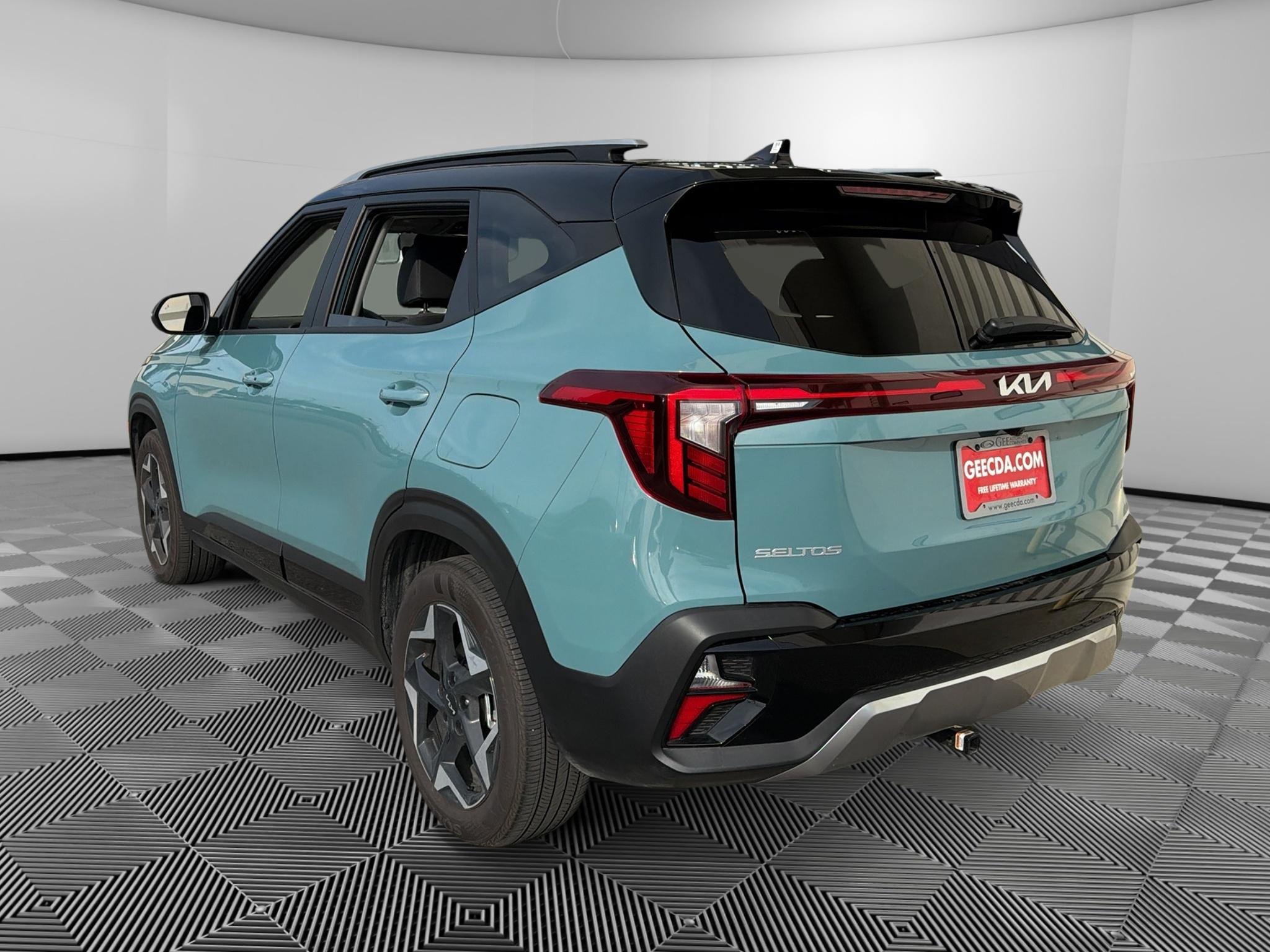 New 2026 Kia Seltos S AWD/4WD image 7
