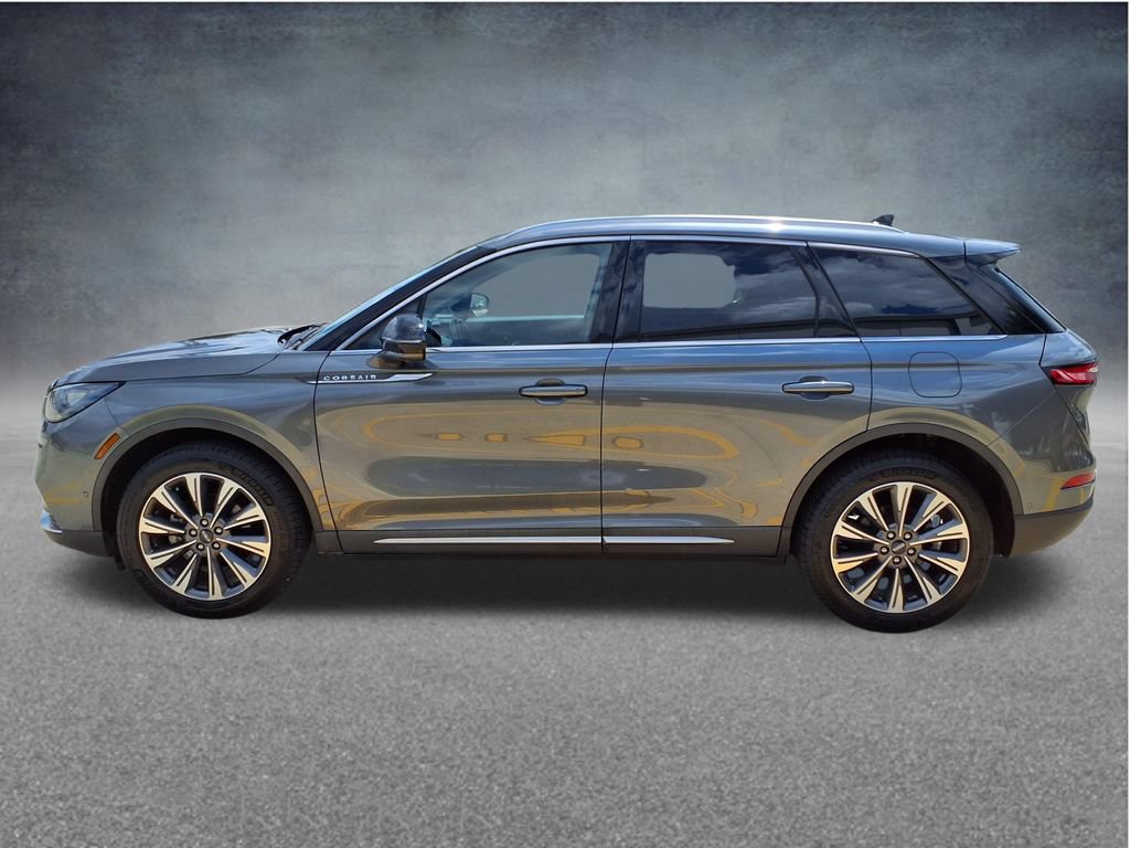 Used 2022 Lincoln Corsair Reserve w/ Equipment Group 201A FWD image 15