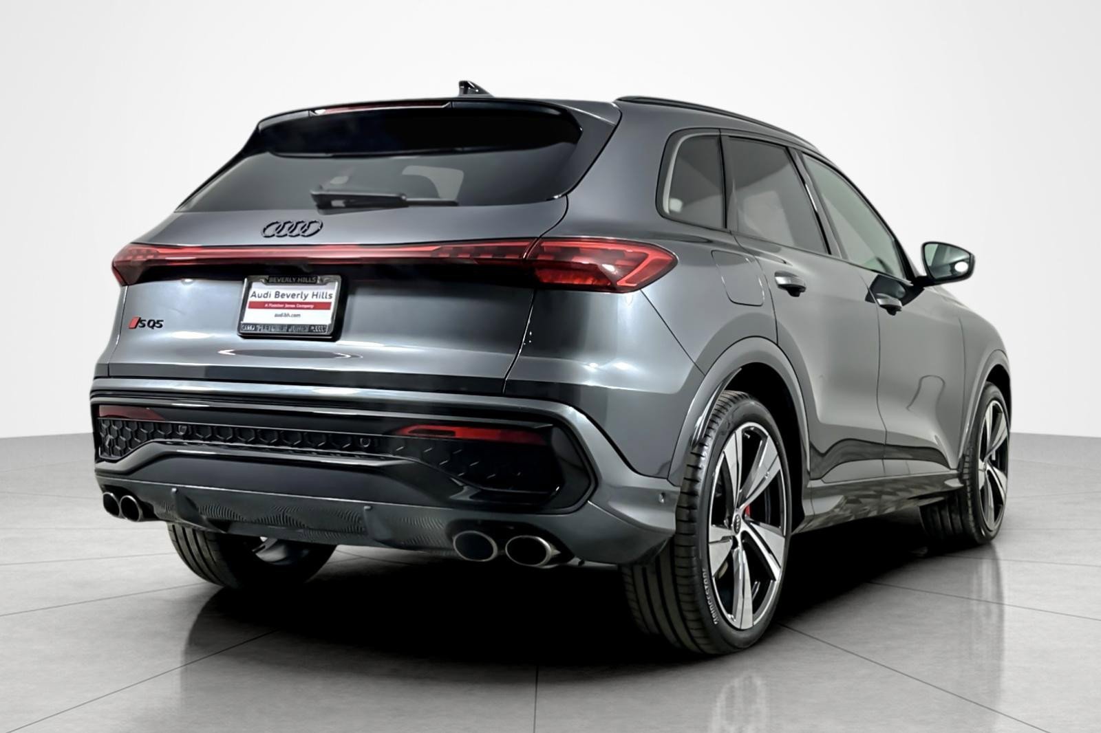 New 2025 Audi SQ5 Premium Plus image 6