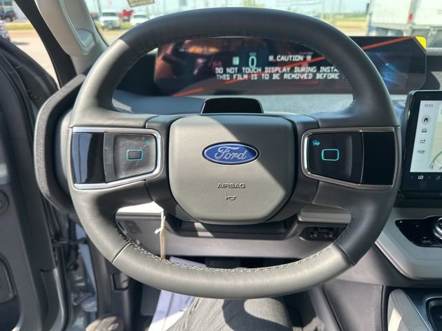 Used 2026 Ford Expedition Active image 44
