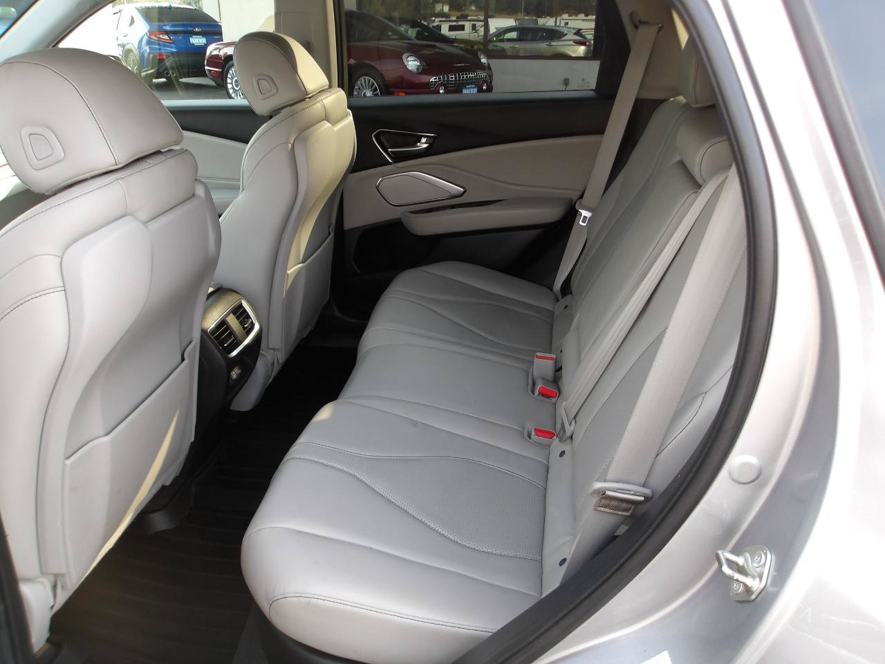 Used 2019 Acura RDX w/ Technology Package AWD/4WD image 10