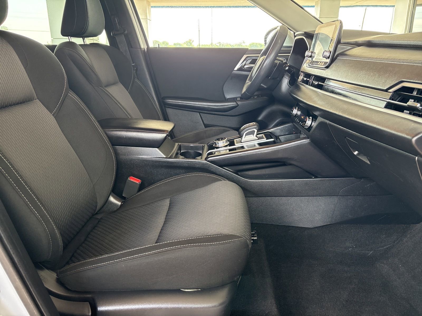 Used 2022 Mitsubishi Outlander ES AWD/4WD image 18